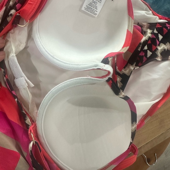 Coco Reef Sunset Red Ruched One Piece Swimsuit with Geometric Design - Picture 8 of 9